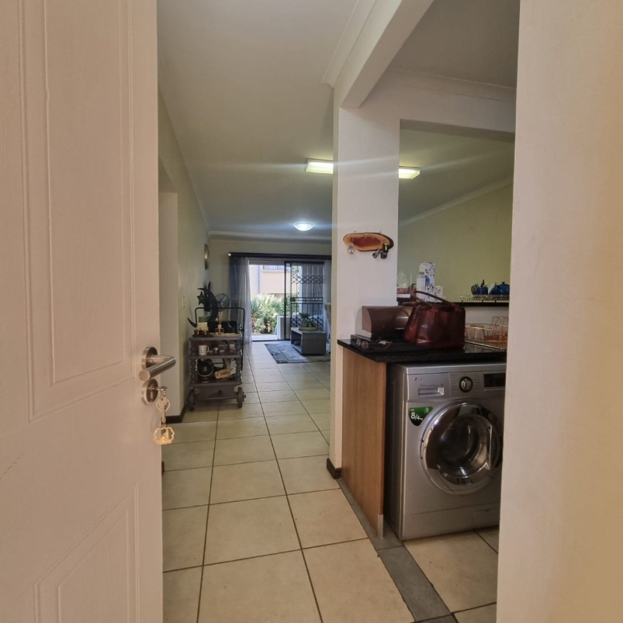 2 Bedroom Property for Sale in Ruimsig Gauteng