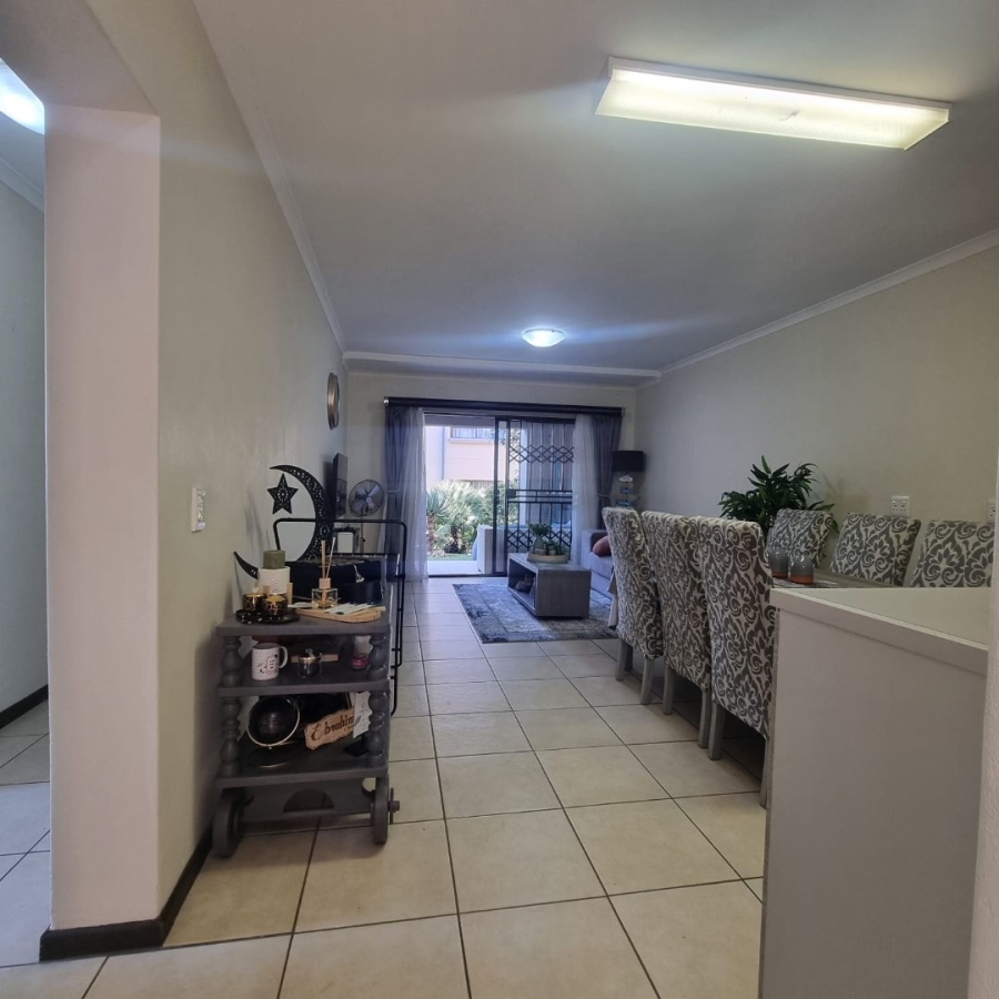 2 Bedroom Property for Sale in Ruimsig Gauteng