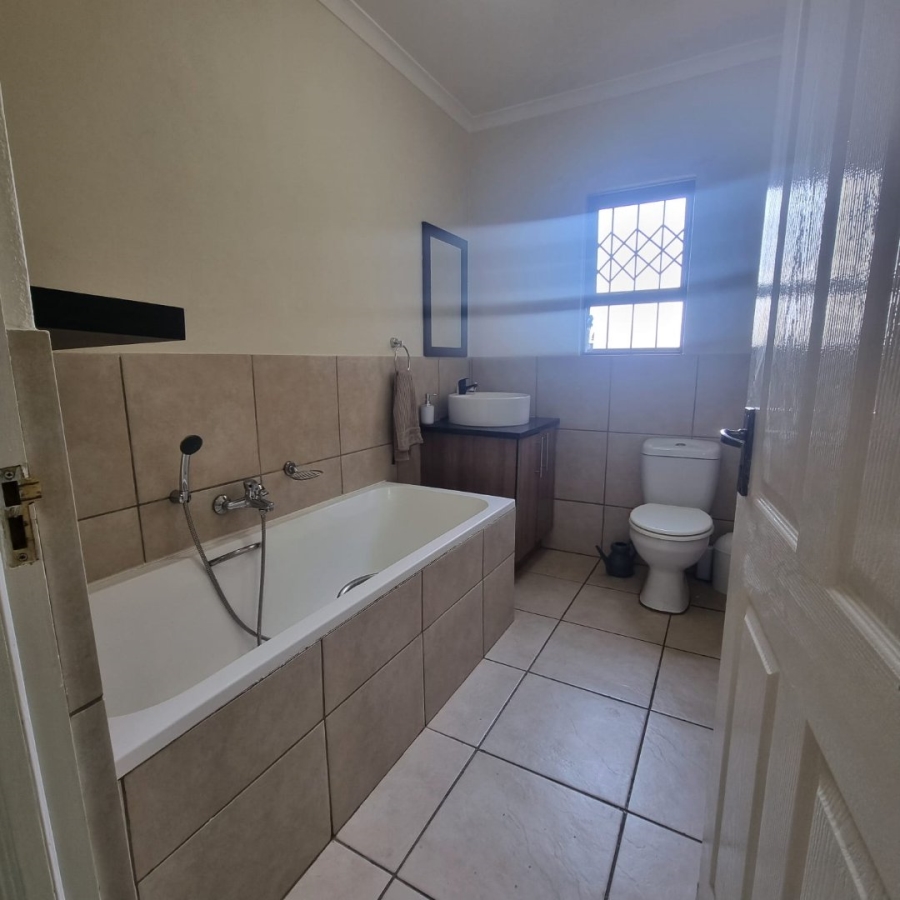 2 Bedroom Property for Sale in Ruimsig Gauteng