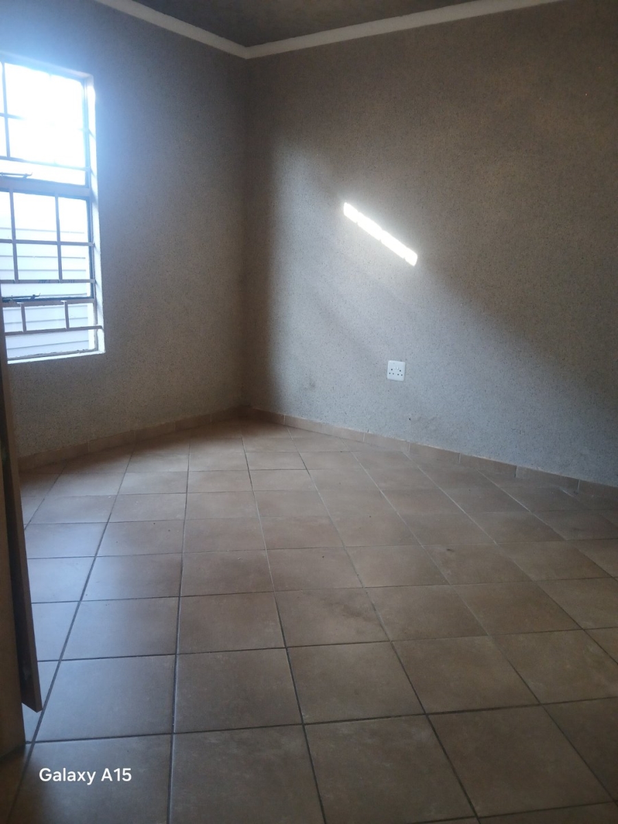 3 Bedroom Property for Sale in Andeon Gauteng