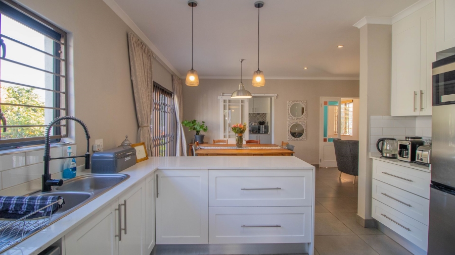 4 Bedroom Property for Sale in Highway Gardens Gauteng