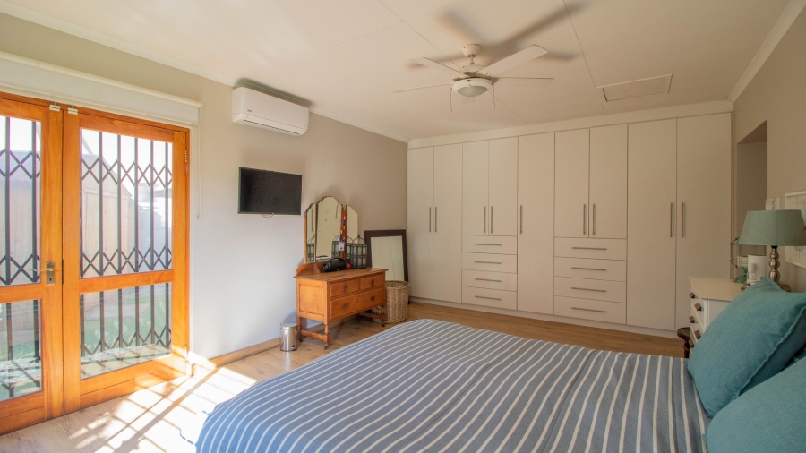 4 Bedroom Property for Sale in Highway Gardens Gauteng