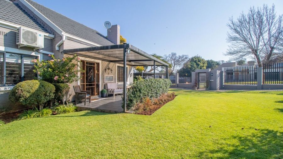 4 Bedroom Property for Sale in Highway Gardens Gauteng