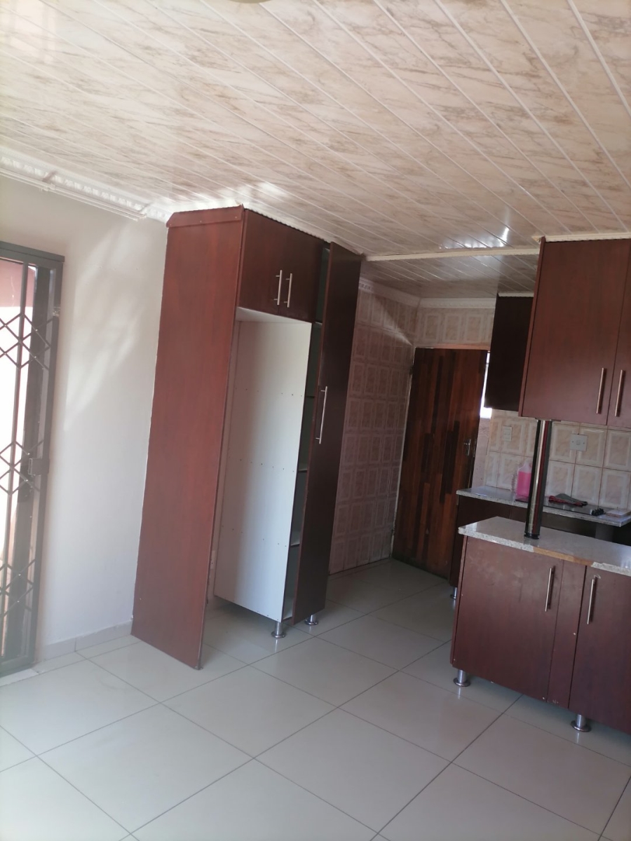 To Let 3 Bedroom Property for Rent in Windmill Park Gauteng