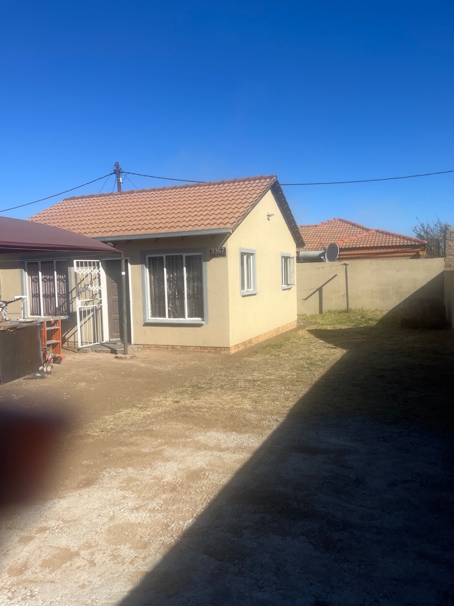  Bedroom Property for Sale in Stretford Gauteng