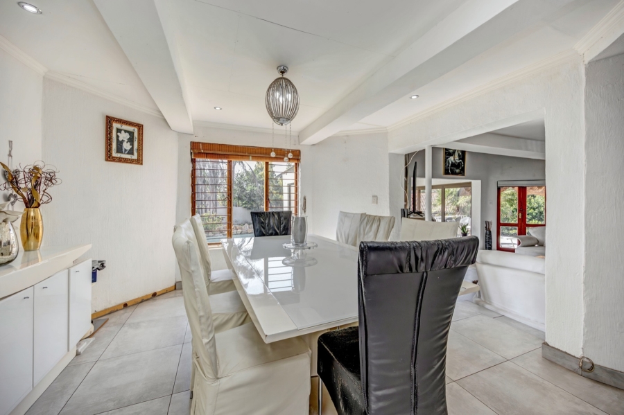 2 Bedroom Property for Sale in Witkoppen Gauteng