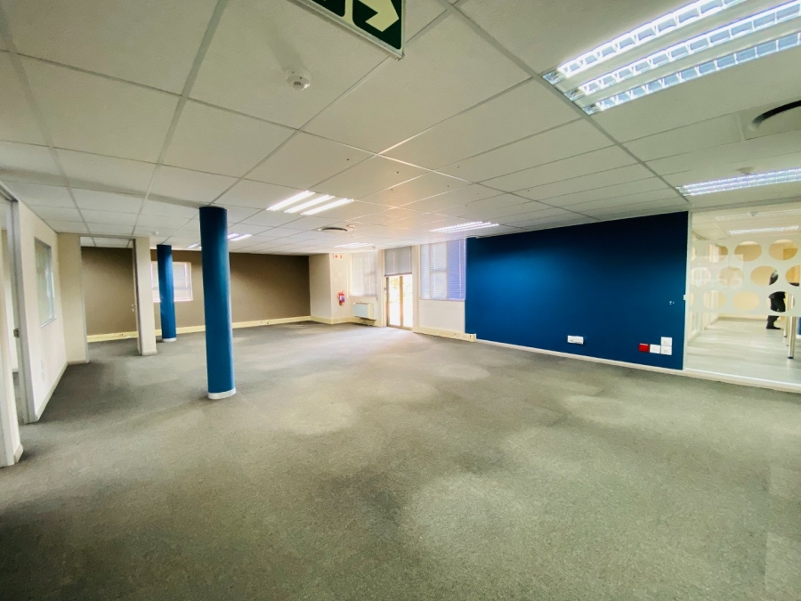 To Let commercial Property for Rent in Nieuw Muckleneuk Gauteng