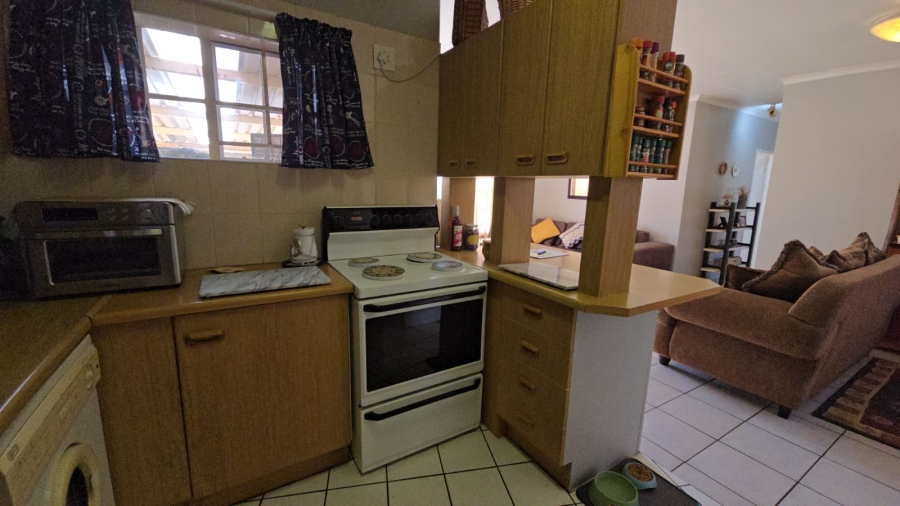 3 Bedroom Property for Sale in Annlin Gauteng