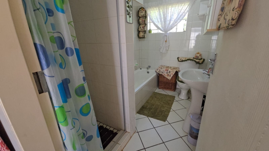 3 Bedroom Property for Sale in Annlin Gauteng