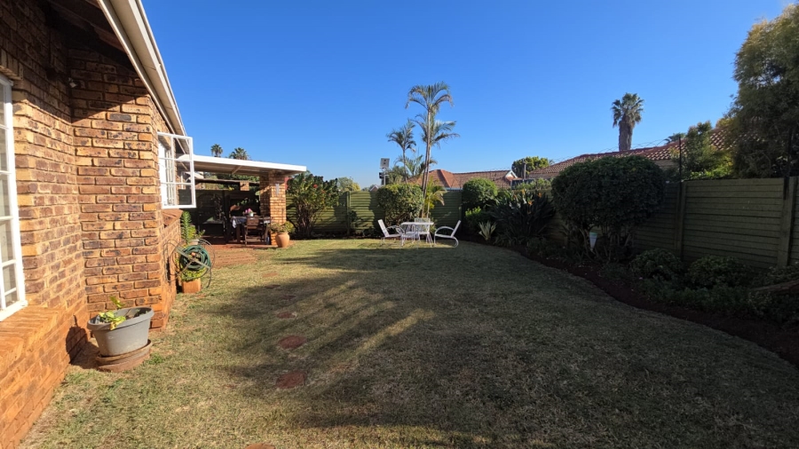 3 Bedroom Property for Sale in Annlin Gauteng