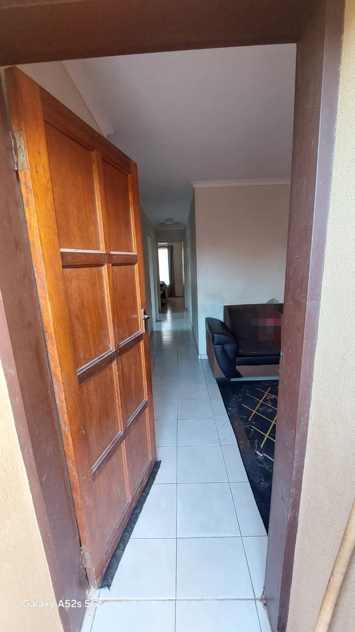 3 Bedroom Property for Sale in Soshanguve East Ext 5 Gauteng