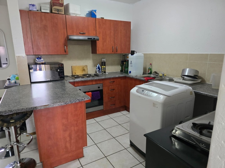 2 Bedroom Property for Sale in Comet Gauteng