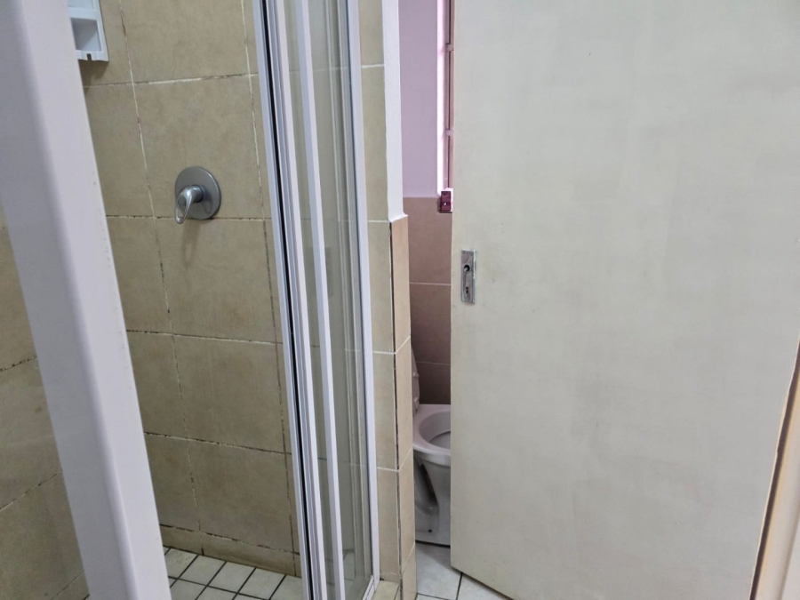2 Bedroom Property for Sale in Comet Gauteng