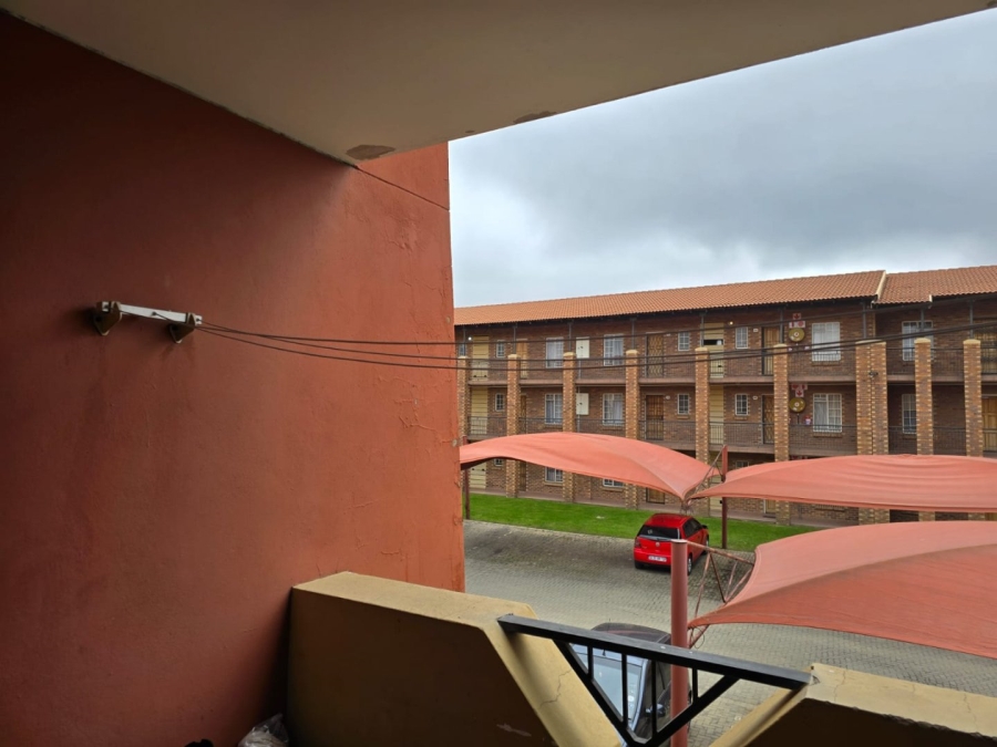 2 Bedroom Property for Sale in Comet Gauteng