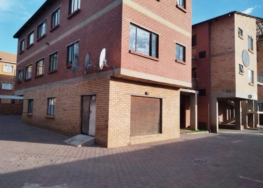To Let 1 Bedroom Property for Rent in Kempton Park Central Gauteng