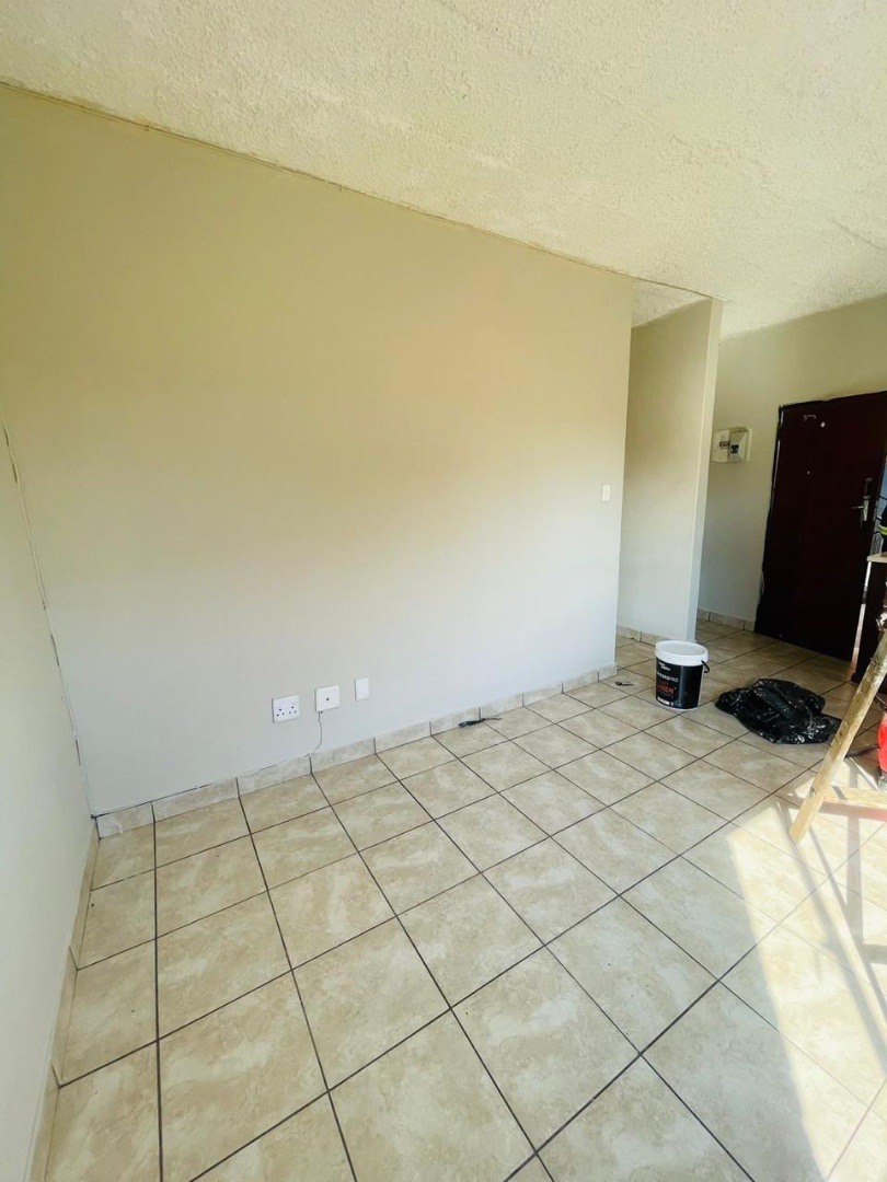 To Let 1 Bedroom Property for Rent in Kempton Park Central Gauteng