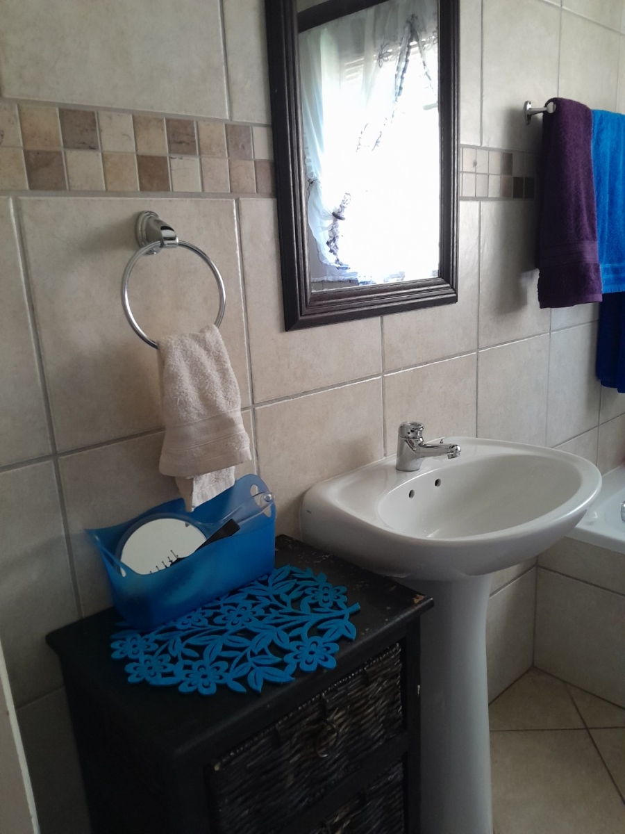 3 Bedroom Property for Sale in Annlin Gauteng