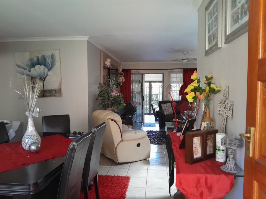 3 Bedroom Property for Sale in Annlin Gauteng