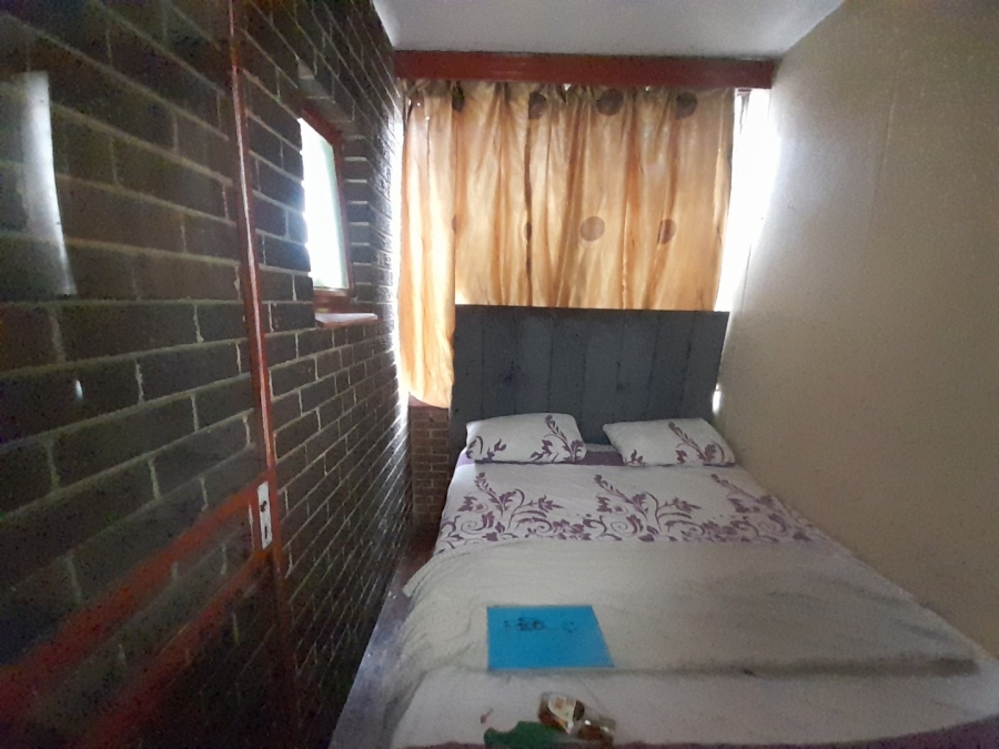 1 Bedroom Property for Sale in Pretoria Central Gauteng
