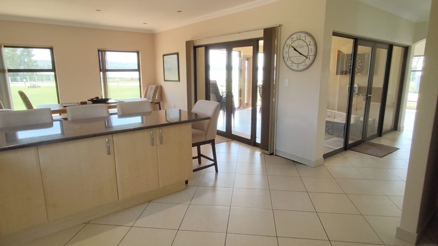 4 Bedroom Property for Sale in Vaal Marina Gauteng