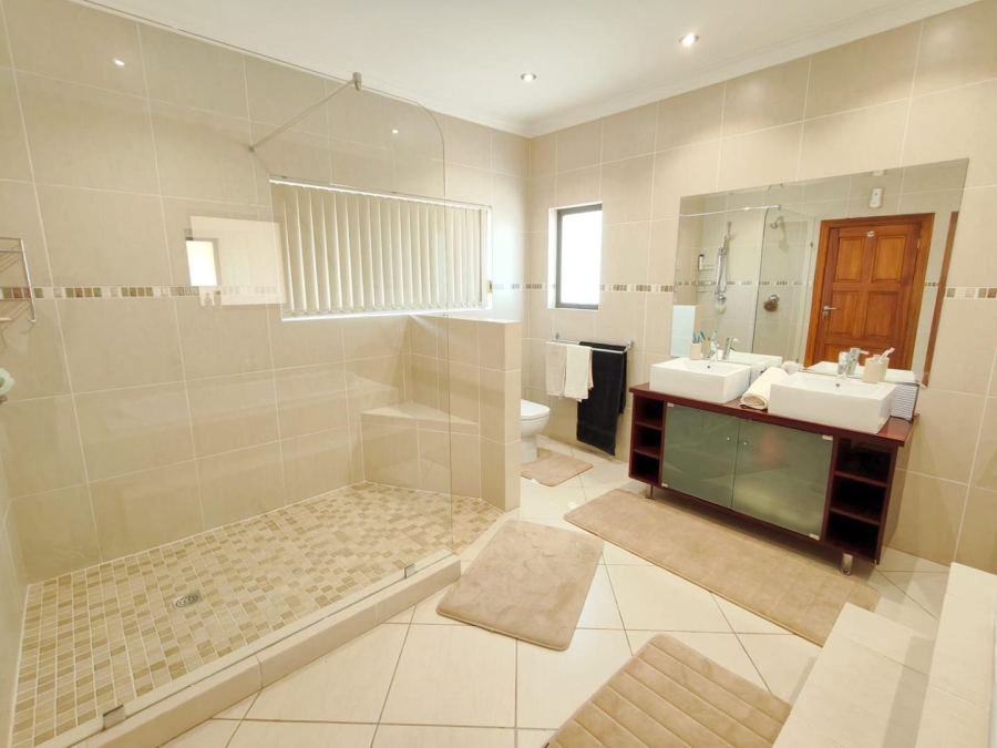 4 Bedroom Property for Sale in Vaal Marina Gauteng