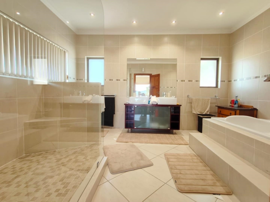 4 Bedroom Property for Sale in Vaal Marina Gauteng
