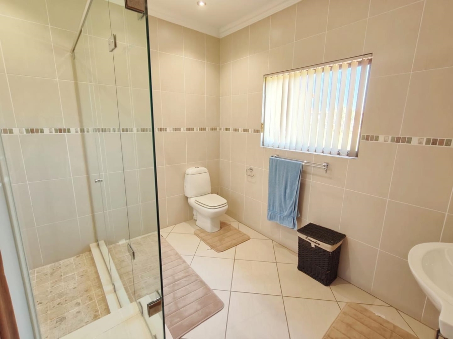 4 Bedroom Property for Sale in Vaal Marina Gauteng