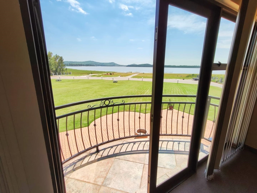 4 Bedroom Property for Sale in Vaal Marina Gauteng