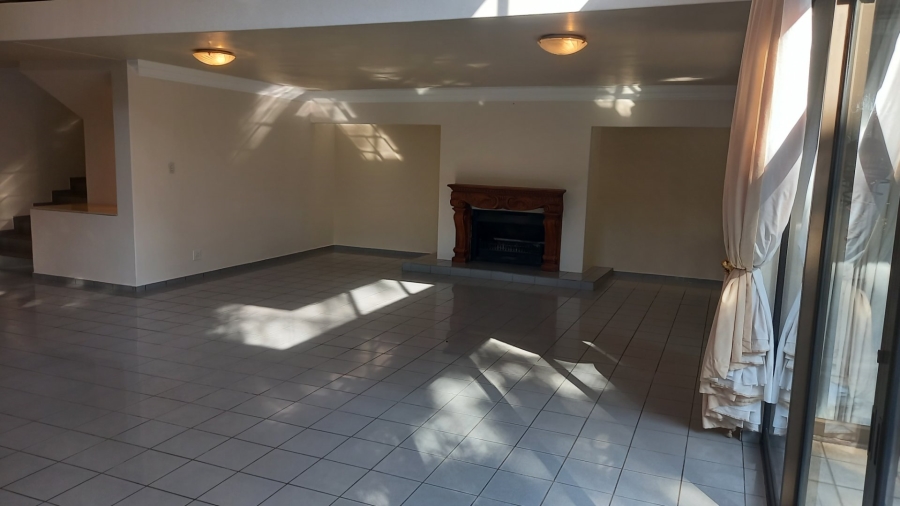 4 Bedroom Property for Sale in Bedfordview Gauteng