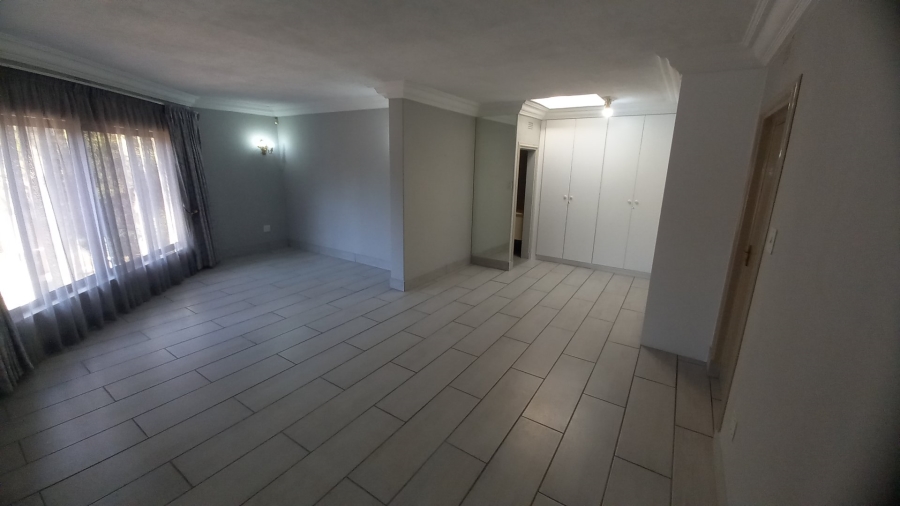 4 Bedroom Property for Sale in Bedfordview Gauteng