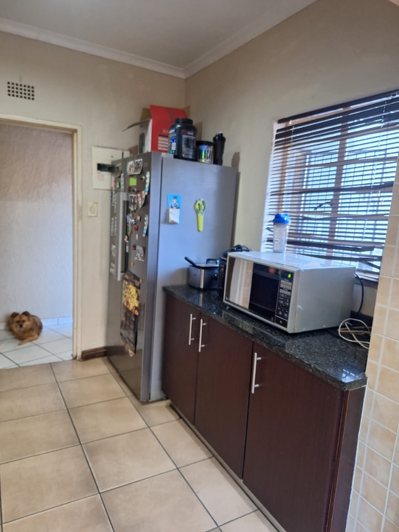 4 Bedroom Property for Sale in Southdale Gauteng