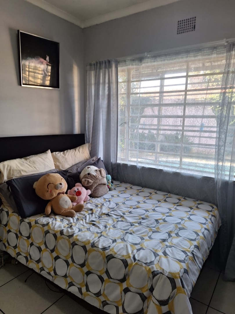 4 Bedroom Property for Sale in Southdale Gauteng