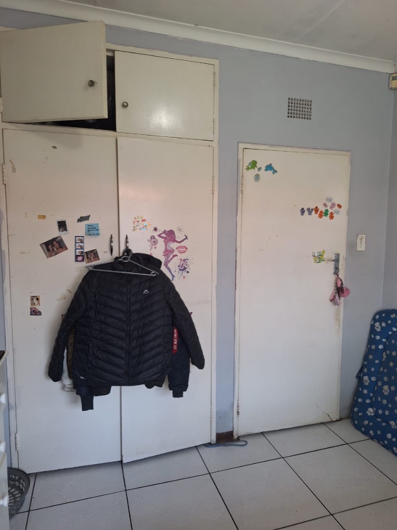 4 Bedroom Property for Sale in Southdale Gauteng