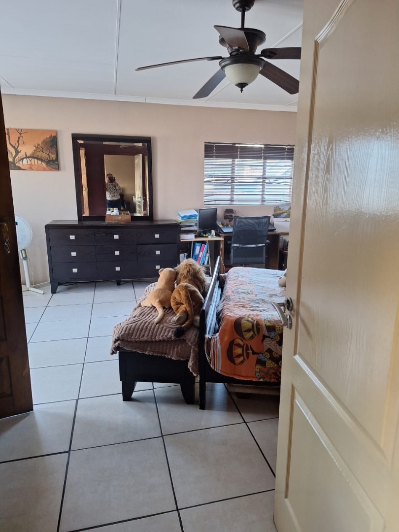 4 Bedroom Property for Sale in Southdale Gauteng