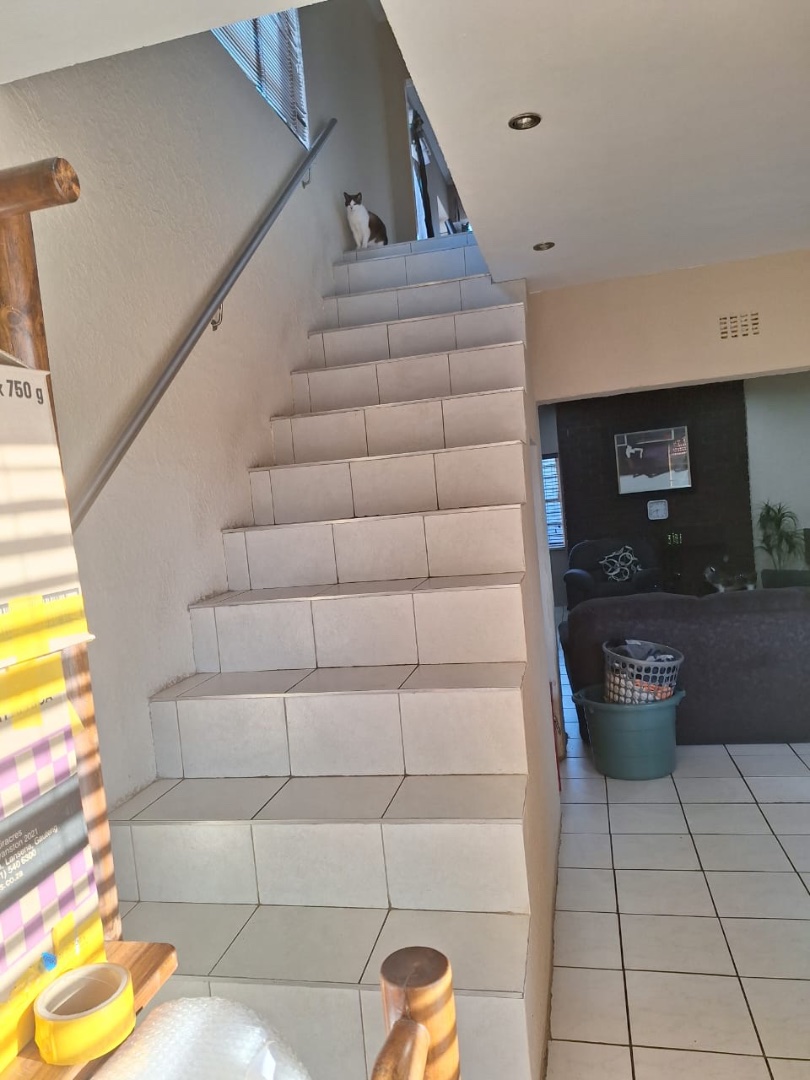 4 Bedroom Property for Sale in Southdale Gauteng