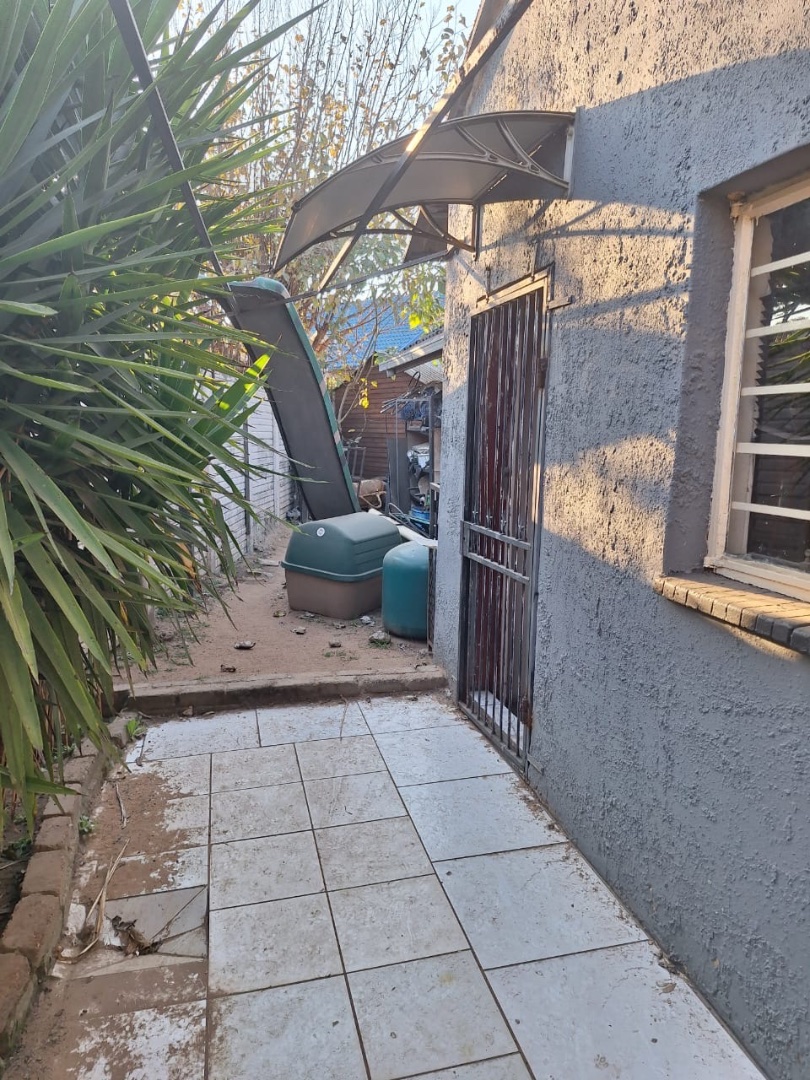4 Bedroom Property for Sale in Southdale Gauteng