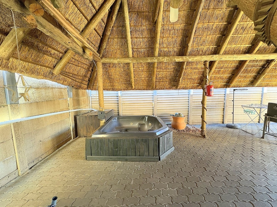 3 Bedroom Property for Sale in Rooihuiskraal North Gauteng