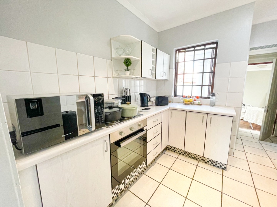 To Let 4 Bedroom Property for Rent in Halfway Gardens Gauteng