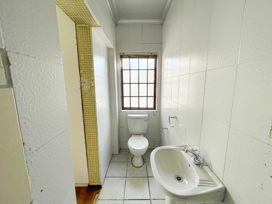 To Let 4 Bedroom Property for Rent in Halfway Gardens Gauteng