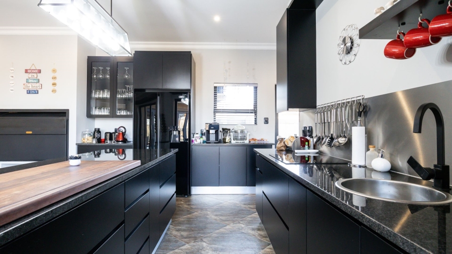 3 Bedroom Property for Sale in Dinokeng Game Reserve Gauteng