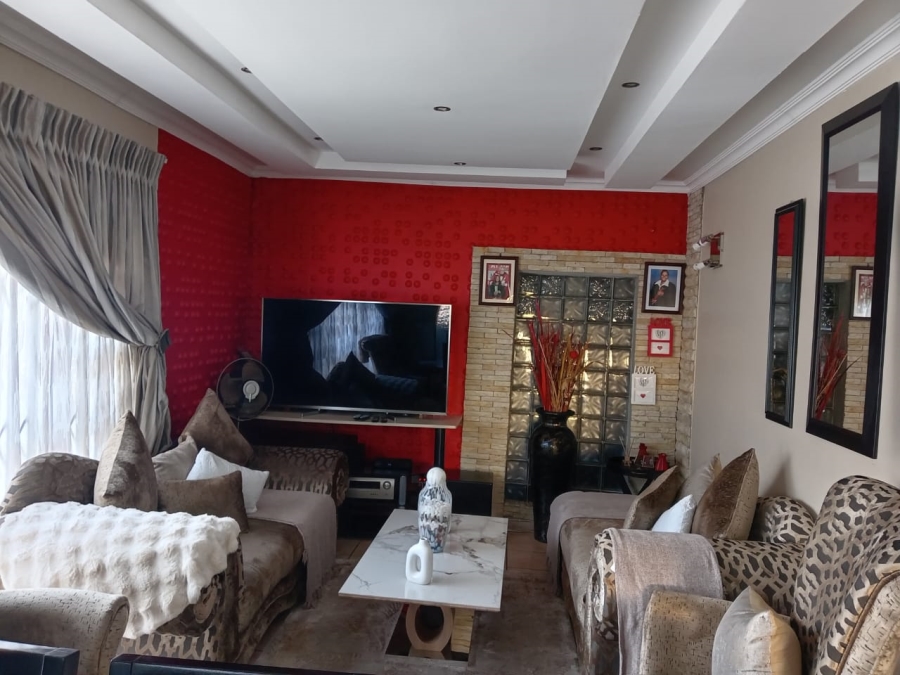 4 Bedroom Property for Sale in Soshanguve F Gauteng