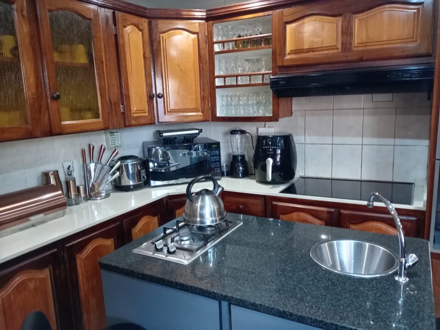 4 Bedroom Property for Sale in Soshanguve F Gauteng
