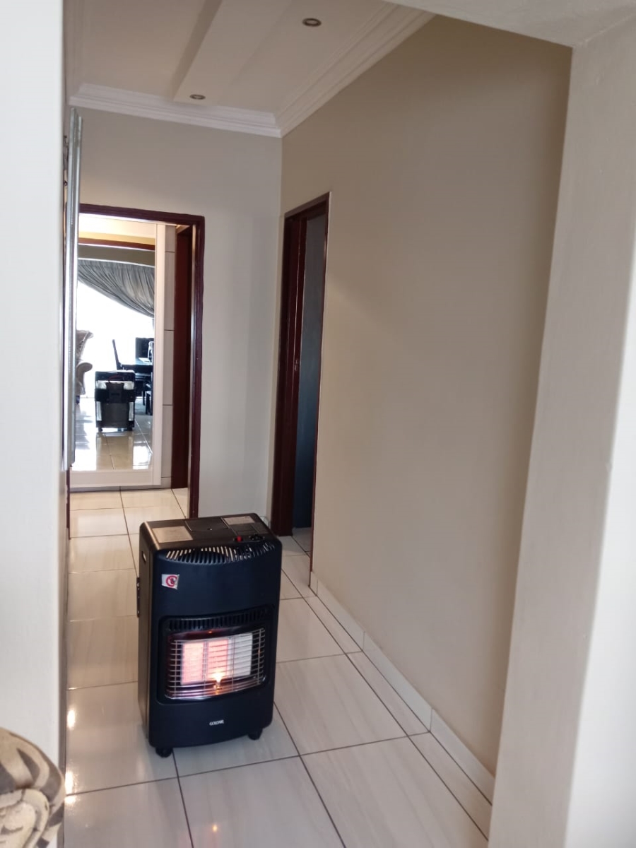 4 Bedroom Property for Sale in Soshanguve F Gauteng