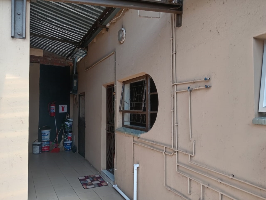 4 Bedroom Property for Sale in Soshanguve F Gauteng