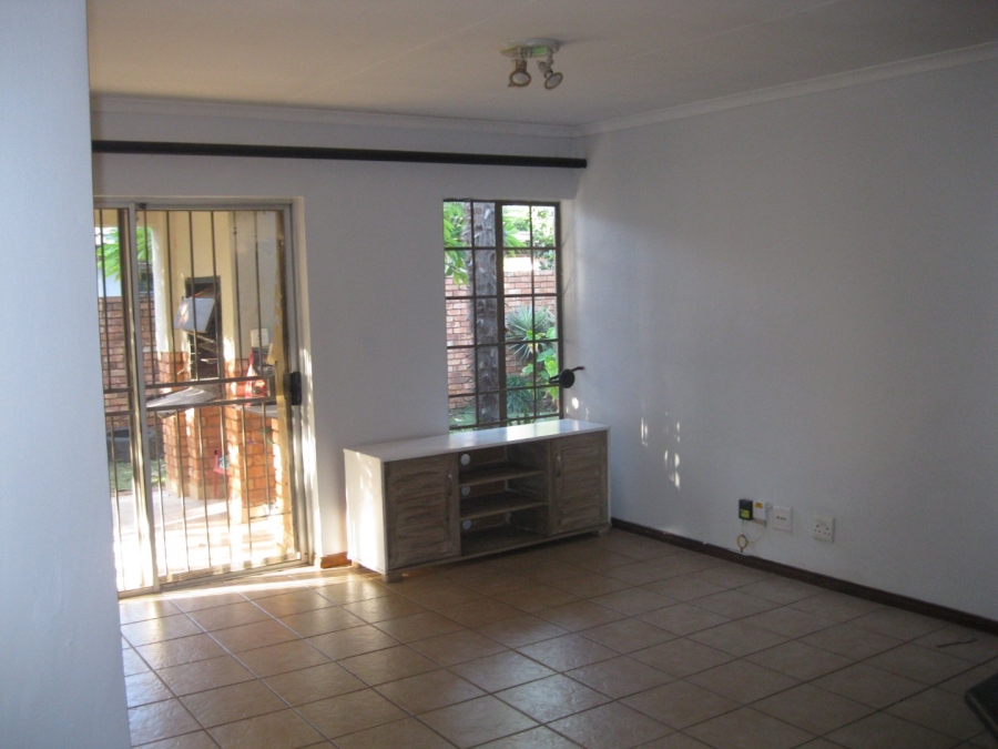 To Let 2 Bedroom Property for Rent in Gezina Gauteng