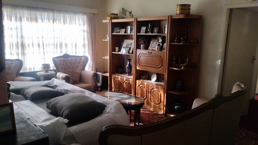  Bedroom Property for Sale in Bosmont Gauteng