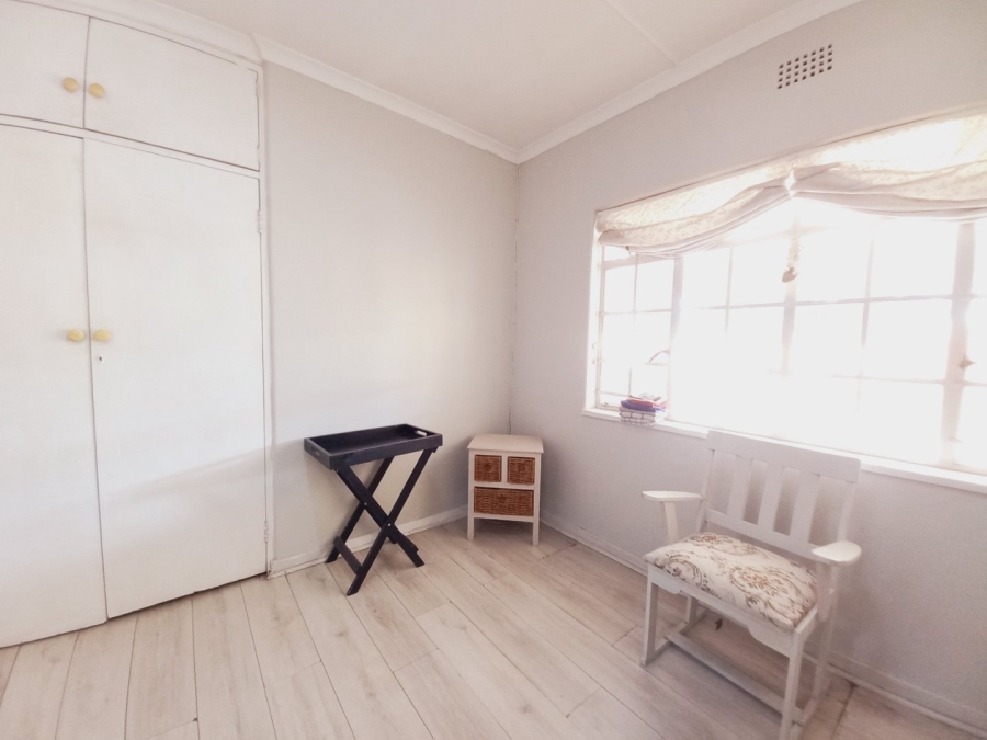 5 Bedroom Property for Sale in Meadowbrook Gauteng