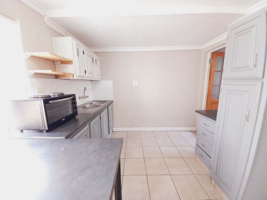 5 Bedroom Property for Sale in Meadowbrook Gauteng
