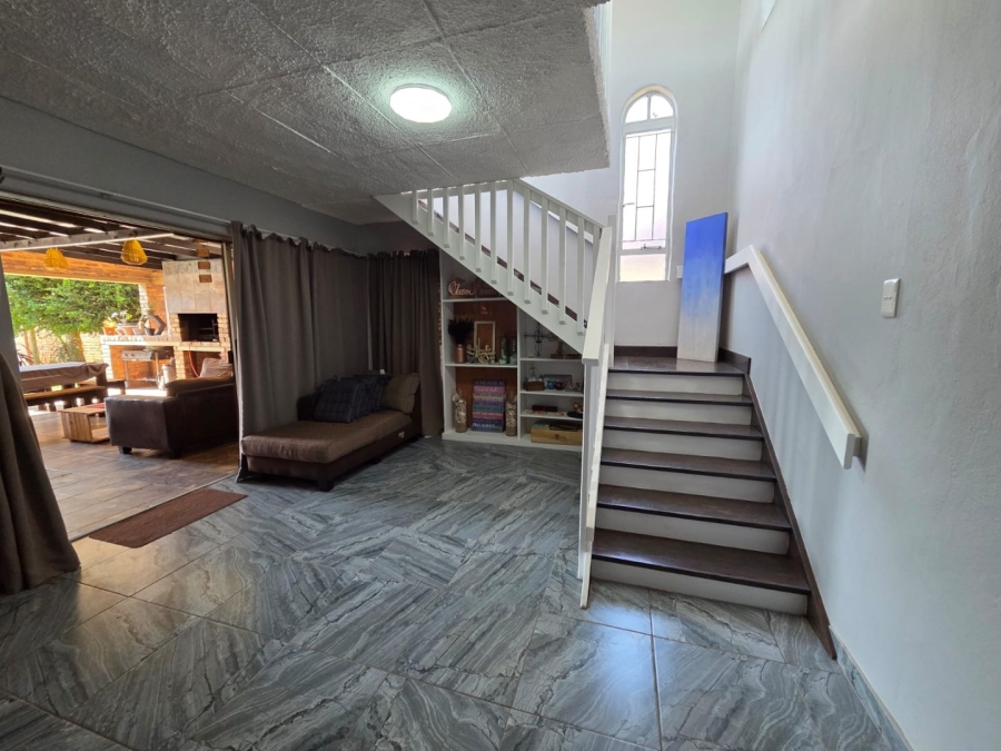 3 Bedroom Property for Sale in Sinoville Gauteng