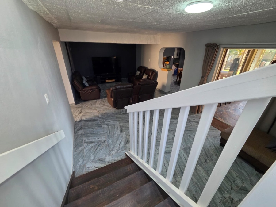 3 Bedroom Property for Sale in Sinoville Gauteng